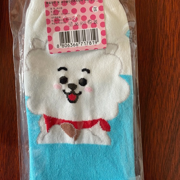 BT21 Socks - Picture 9 of 9